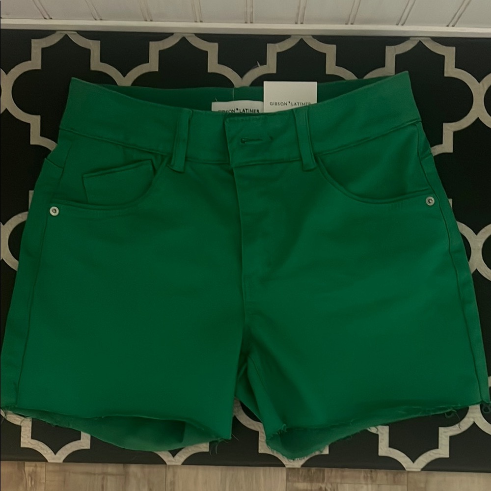 Gibson Latimer Raw Hem shorts size 4